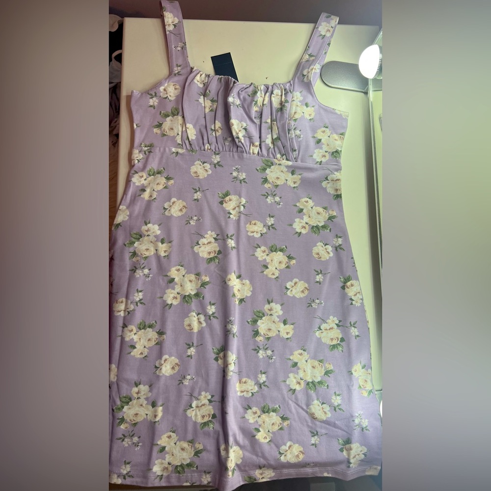 never worn with tag! size small!